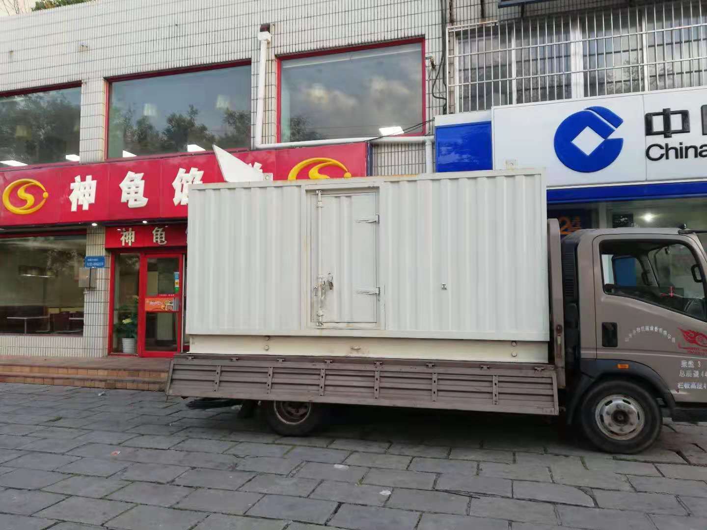 鄂托克前出租发电机-柴油发电机组错误的启动方式